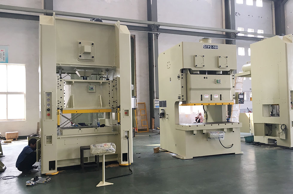 精密沖床性能優勢